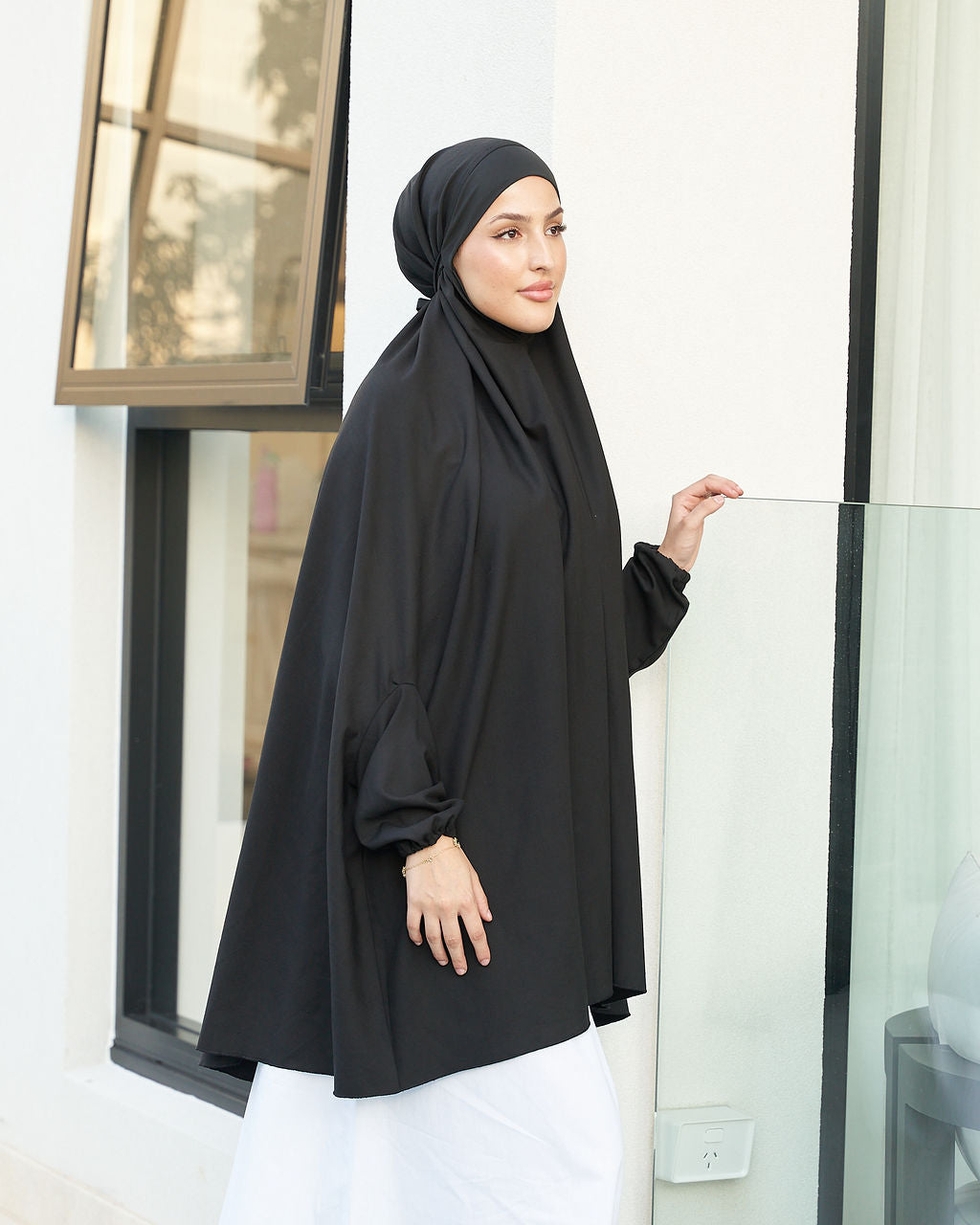 Midnight Linen Jilbab
